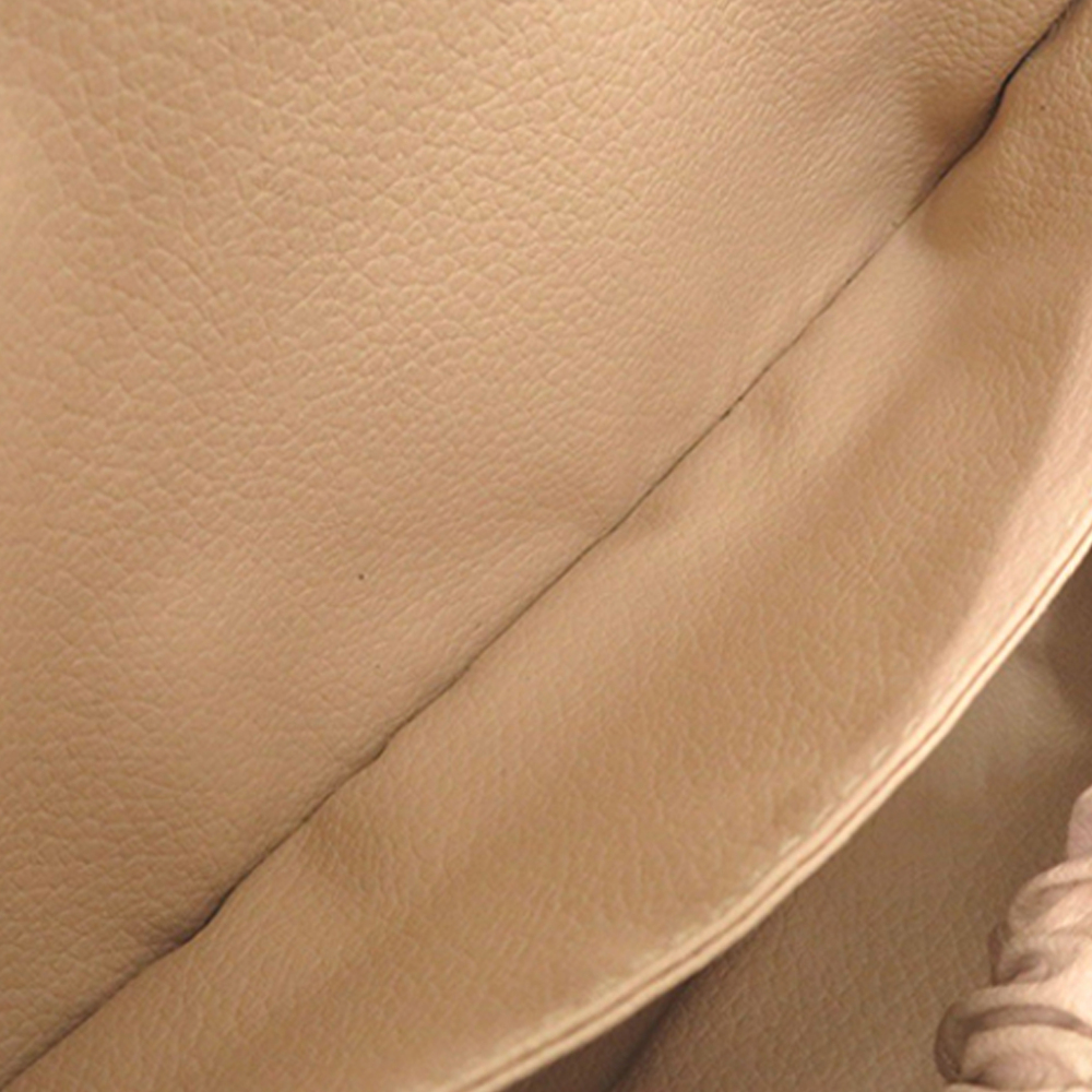 Pre-Loved Louis Vuitton Monogram Trousse Toilette 23 - Picture 7 of 11